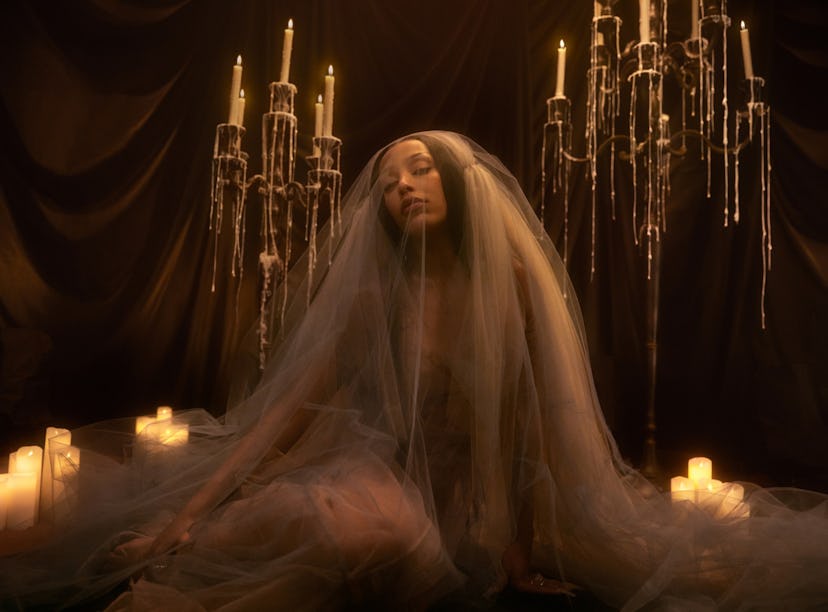Doja Cat's 77 Airbnb Experience Includes A Private Concert