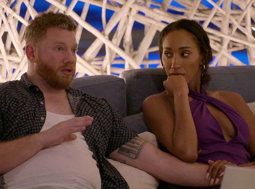 Monica Davis reveals what Stephen Richardson's text messages said on 'Love Is Blind' Season 7.