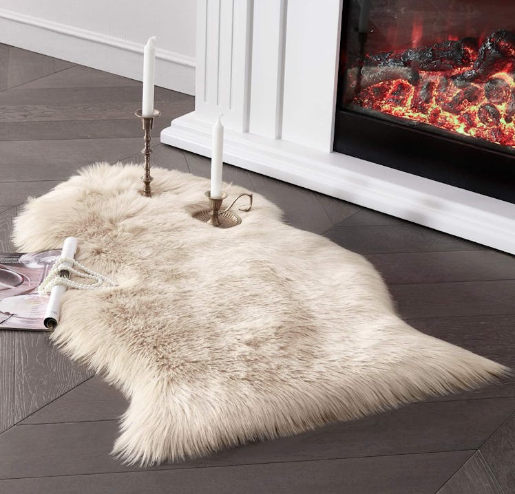 SERISSA Faux Sheepskin Fur Area Rug