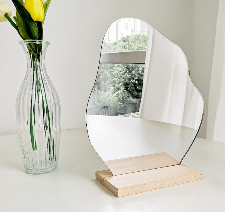Delma Aesthetic Mirror