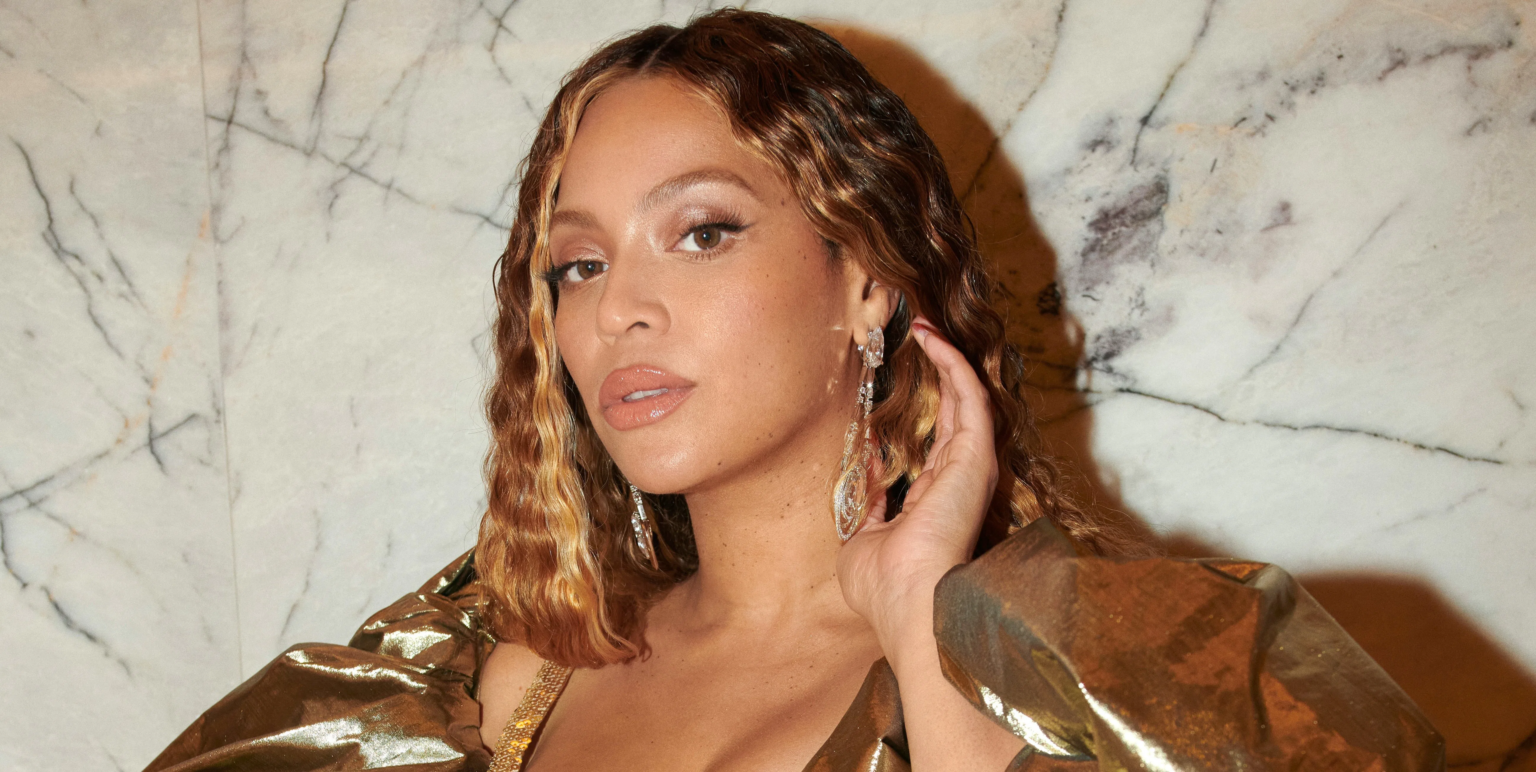 Beyoncé Wore 2024's Biggest Color Trend At The Glamour WOTY Awards