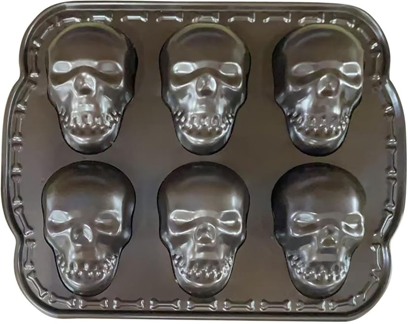 Halloween Skull Mold For Baking pizza skulls, one of the trendiest halloween recipes 2024