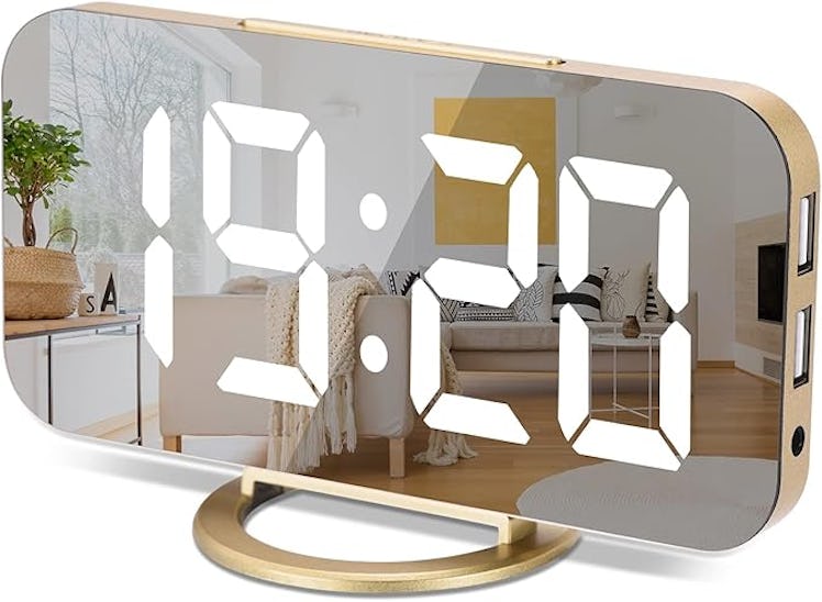 Sukeen Digital Alarm Clock and Mirror