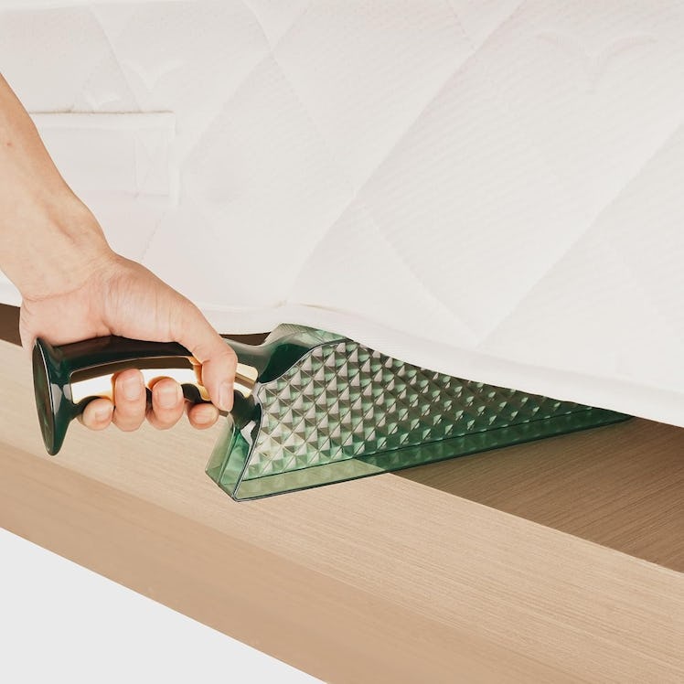 Tantea Mattress Lifter Wedge