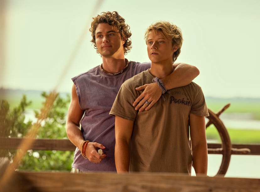 'Outer Banks' pointed out a plot hole related to JJ's auction scene.