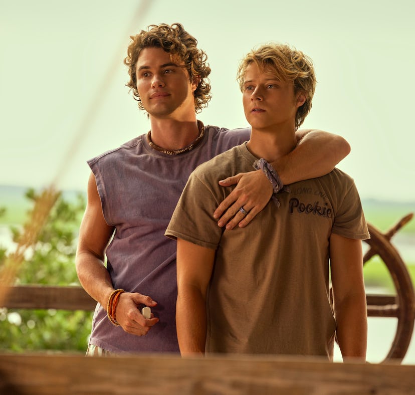 'Outer Banks' pointed out a plot hole related to JJ's auction scene.