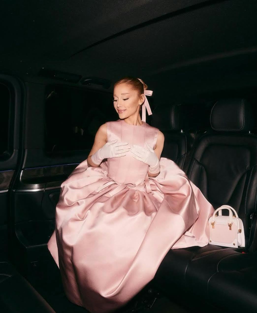 Ariana Grande&rsquo;s new signature hairstyle is the &ldquo;side part ballerina bun."