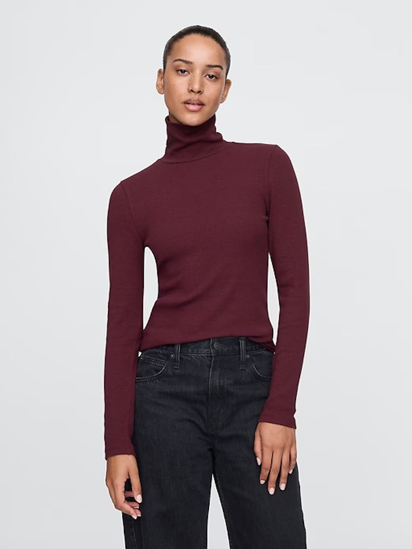 Modern Rib Turtleneck