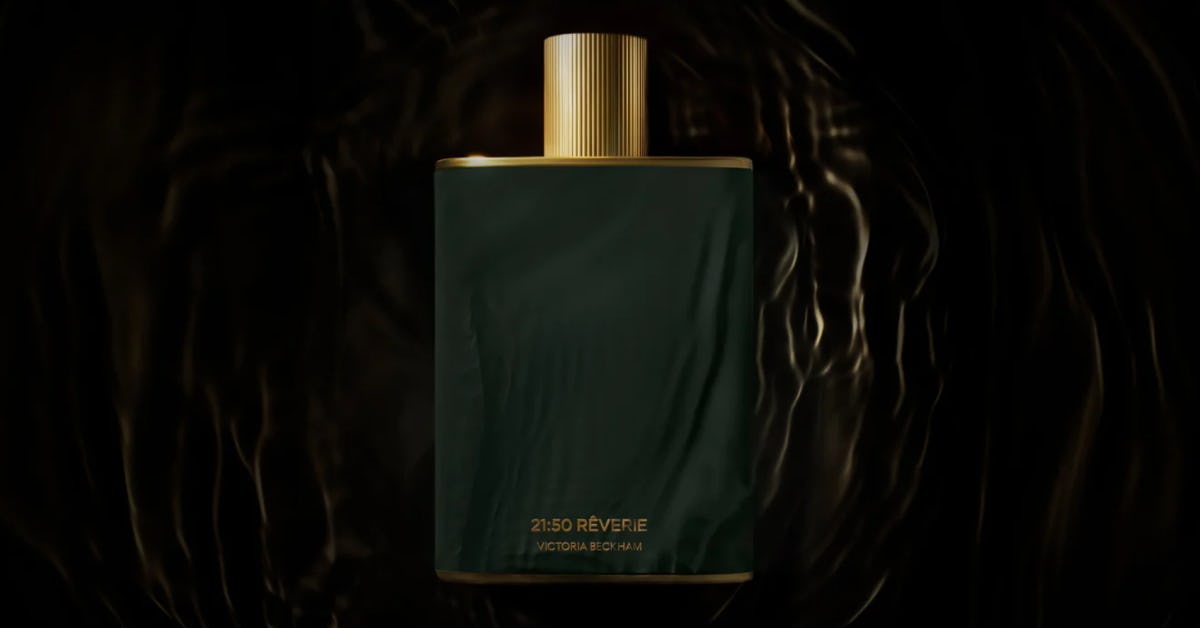 Victoria Beckham’s 2150 Rêverie Perfume Is A Sultry Vanilla Fragrance