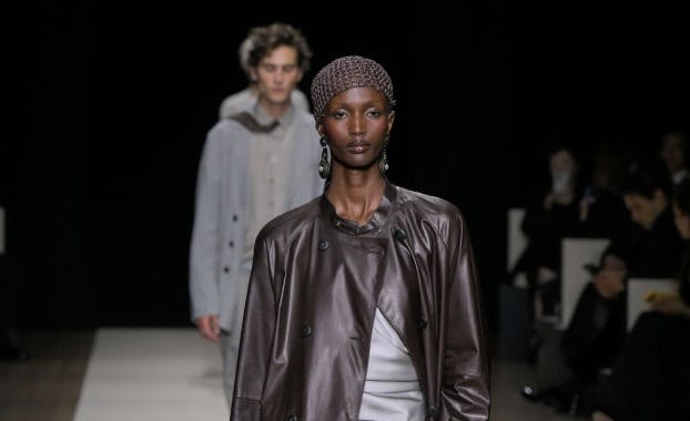 The double eyeliner look at Giorgio Armani&rsquo;s Spring/Summer 2025 show.