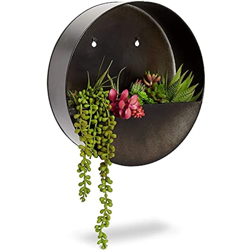 Farmlyn Creek Round Metal Wall Planter 