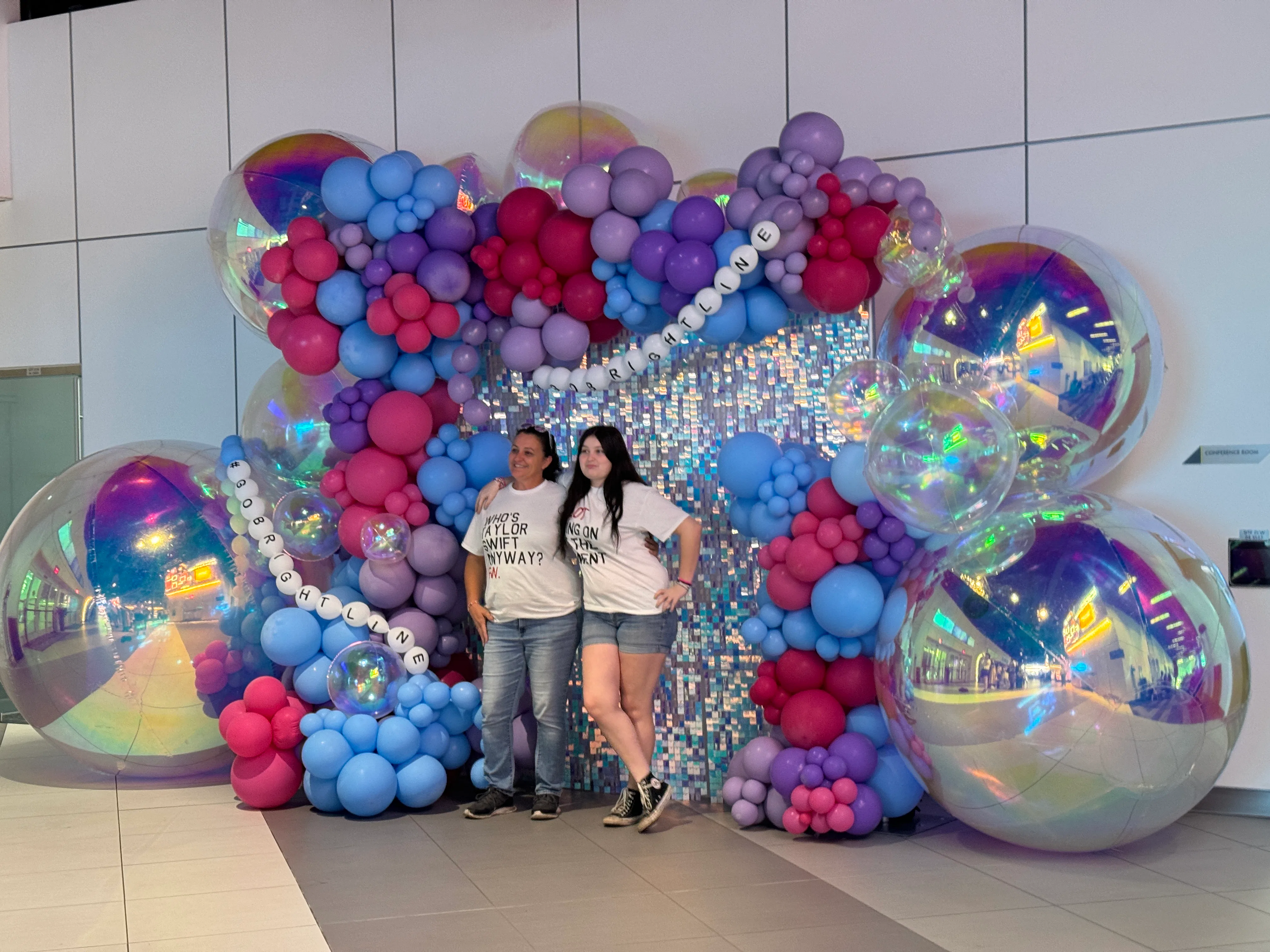 I Took A 3-Hour Taylor Swift-Themed Train Ride To The Eras Tour