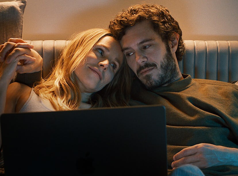 'Nobody Wants This' has Easter eggs for Adam Brody and Kristen Bell's past shows.