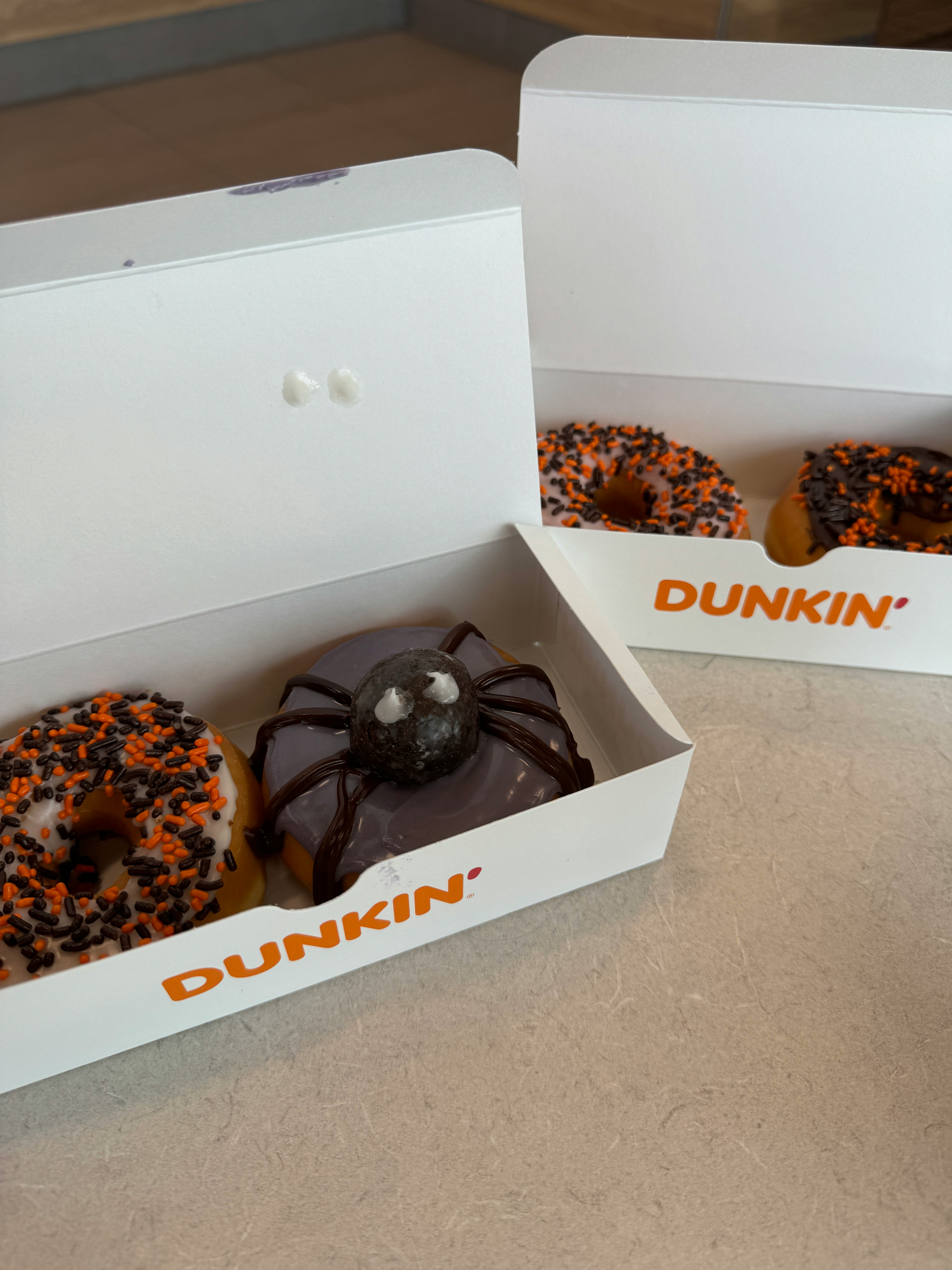 I Tried Dunkin's 2024 Halloween Menu (OMG, The Potion Macchiato)