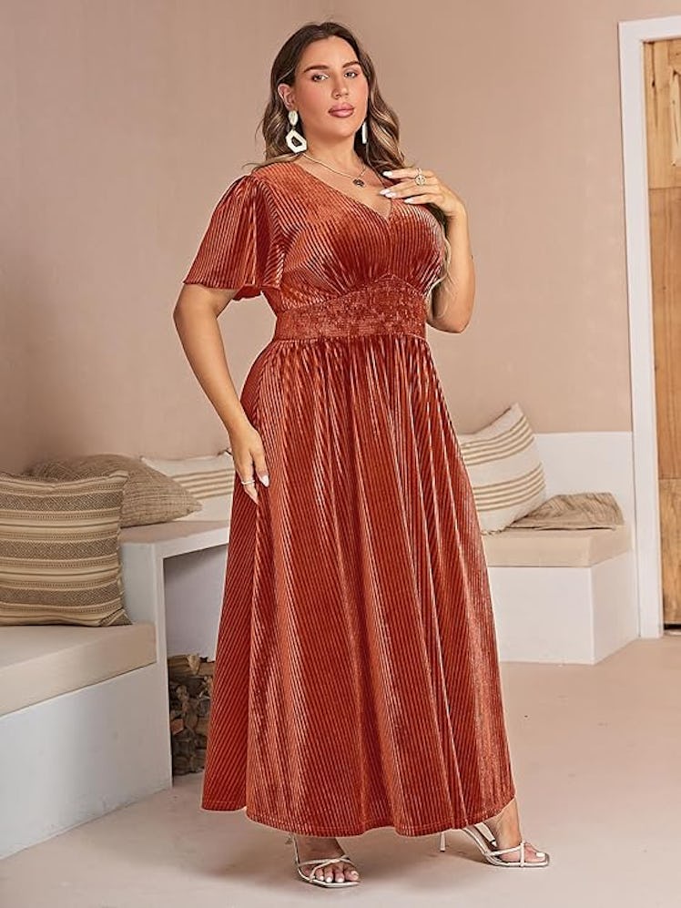 Simplee V Neck Velvet Maxi Dress 