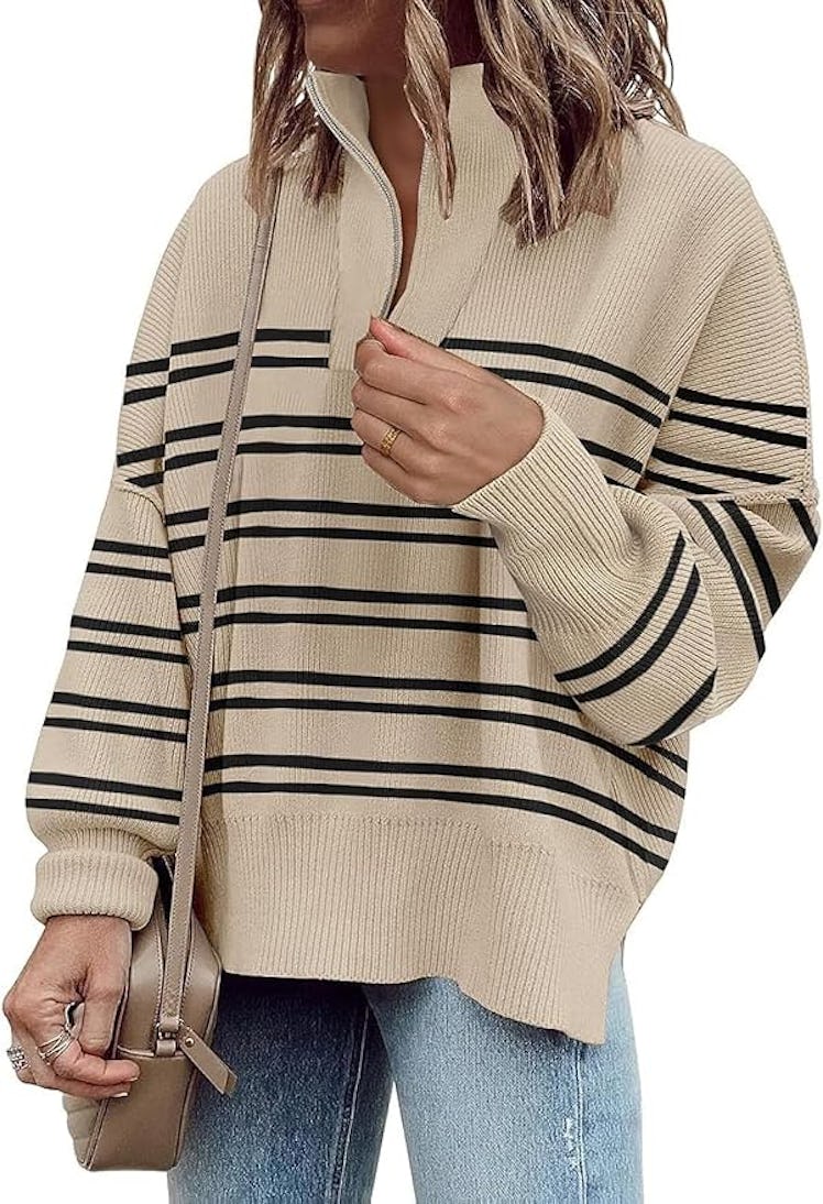 SAUKOLE Batwing Sleeve Oversized Sweatshirt