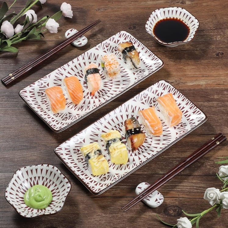 Mallyu Sushi Plates Set (8 Pieces)