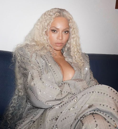 beyonce platinum blonde hair
