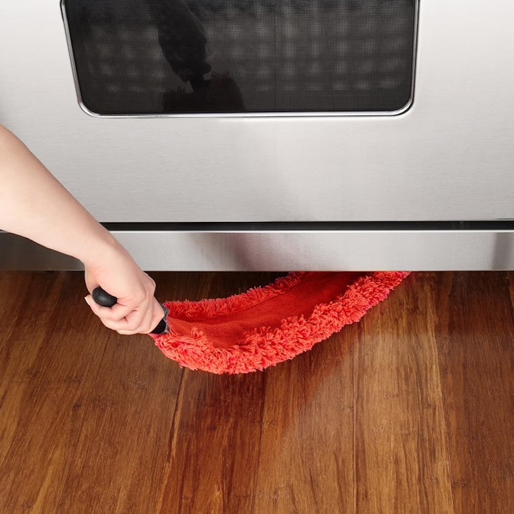 OXO Good Grips Under Appliance Microfiber Duster