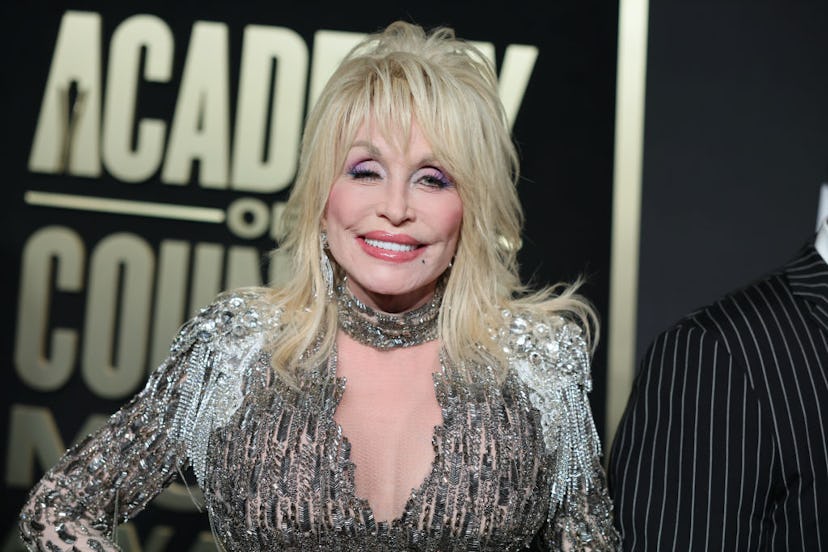 Dolly Parton on makeup and the beauty tip she learned from her sister, Cassie.