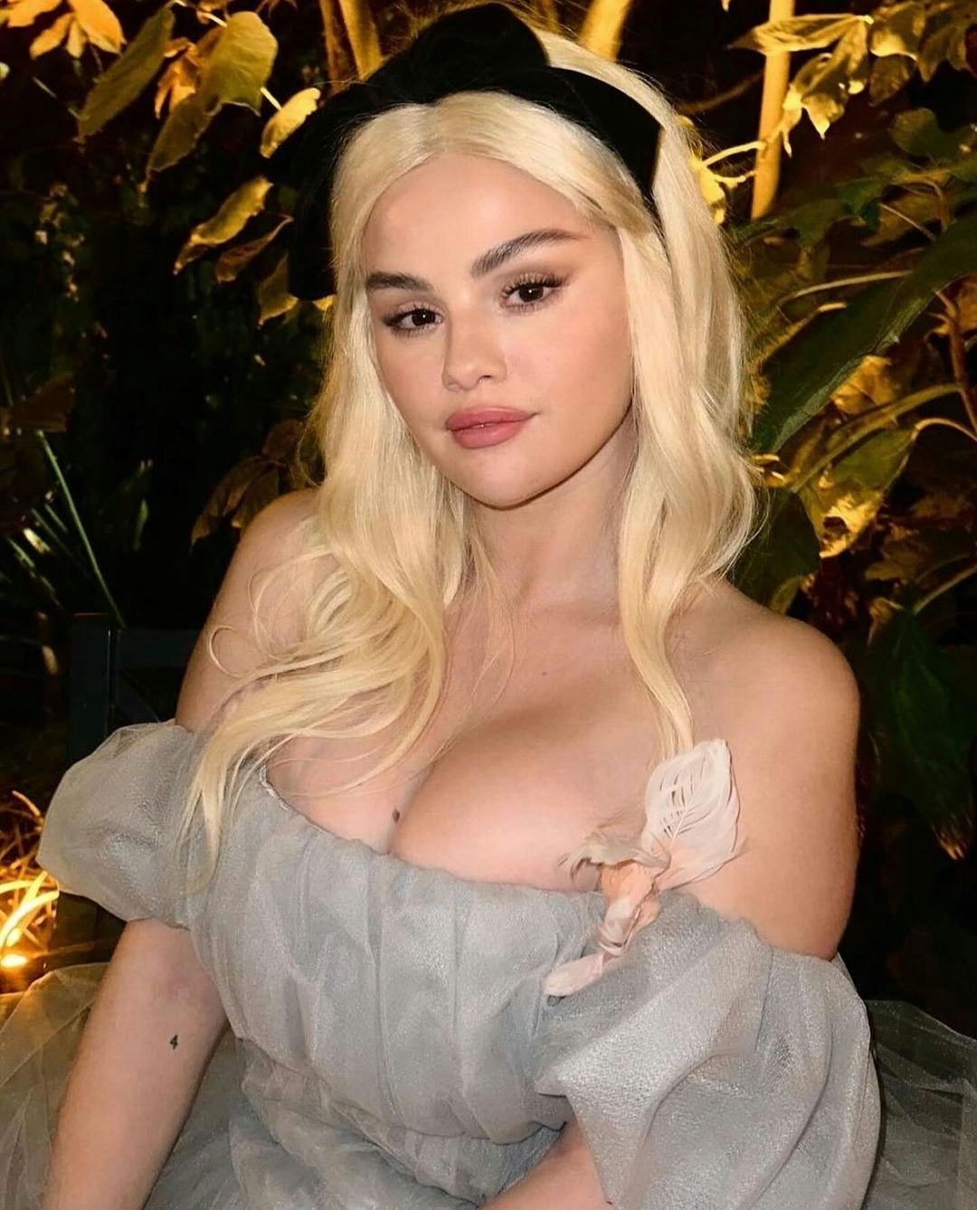 Selena Gomez as Alice in Wonderland for Halloween.