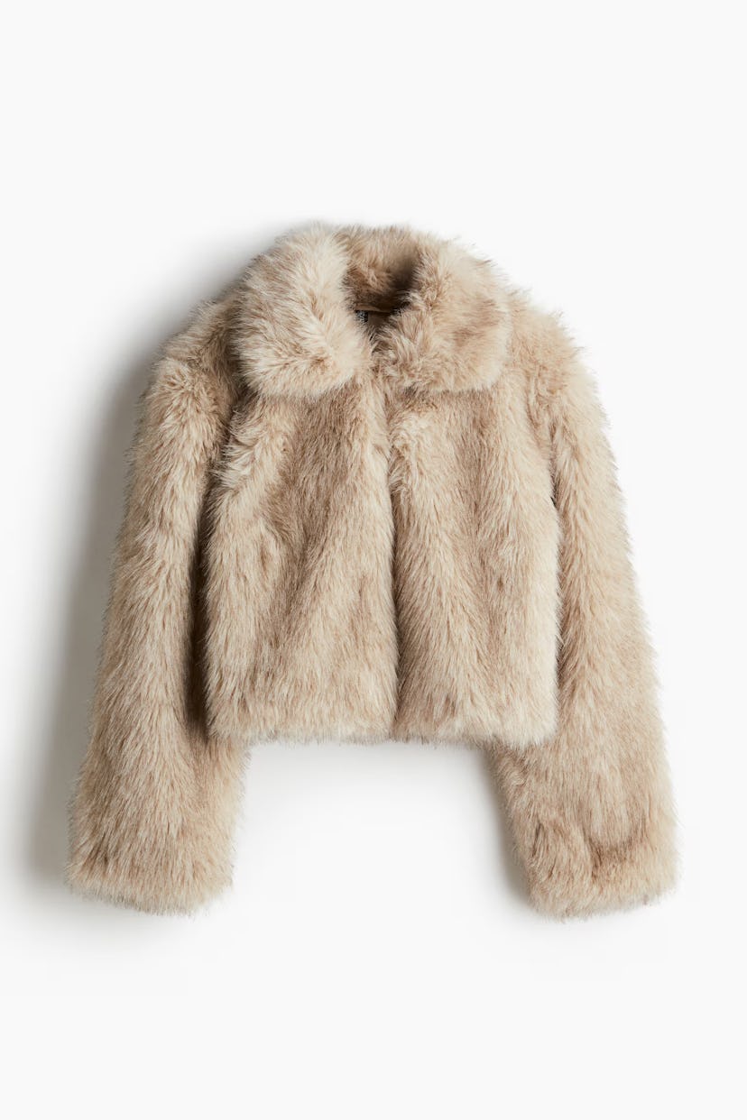 H&M Cropped Fluffy Jacket in Beige