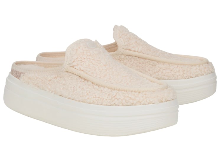 HEYDUDE Austin Lift Cozy Slip-On Shoe