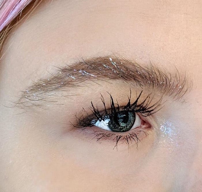 Frosted eyebrows are on-trend for winter 2025.