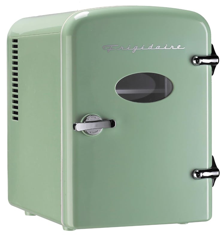 Frigidaire EFMIS129 Portable Fridge