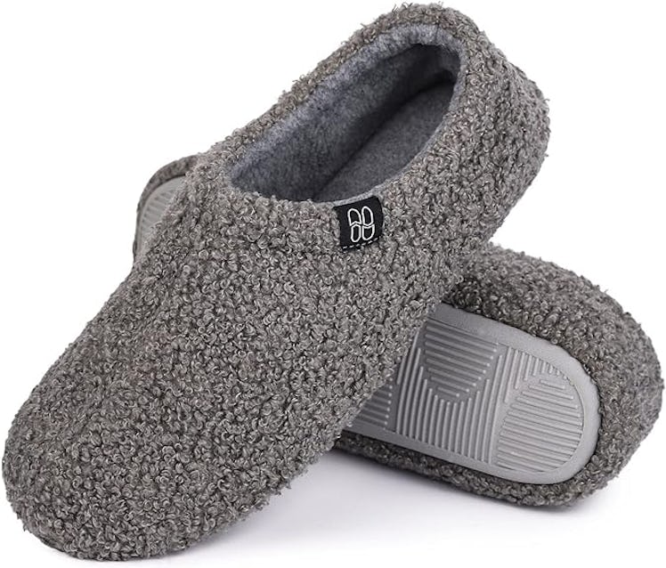 HomeTop Memory Foam Loafer Slippers