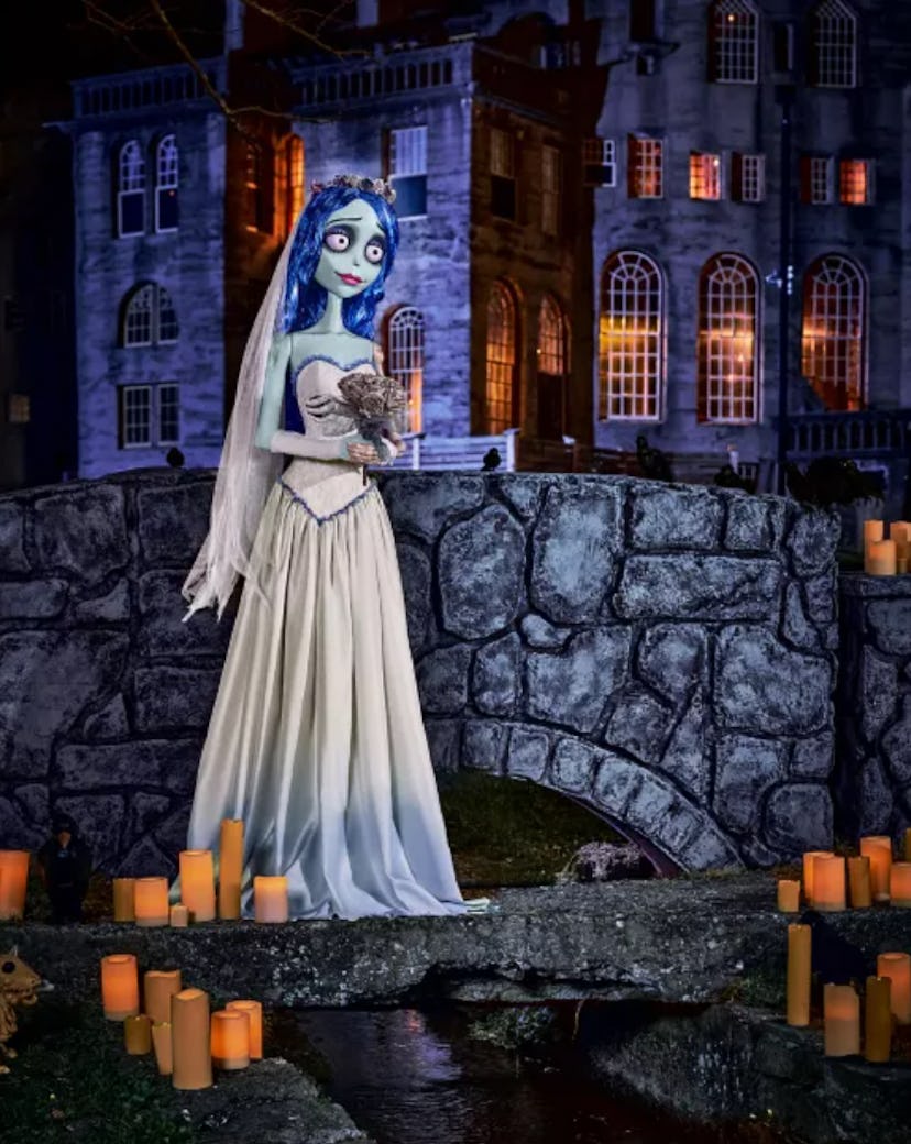 5.8-Foot Emily 'Corpse Bride' Animatronic