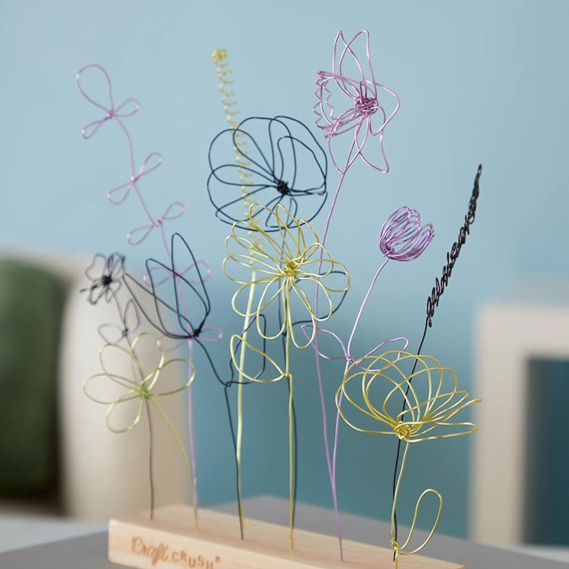 Craft Crush Wire Flowers