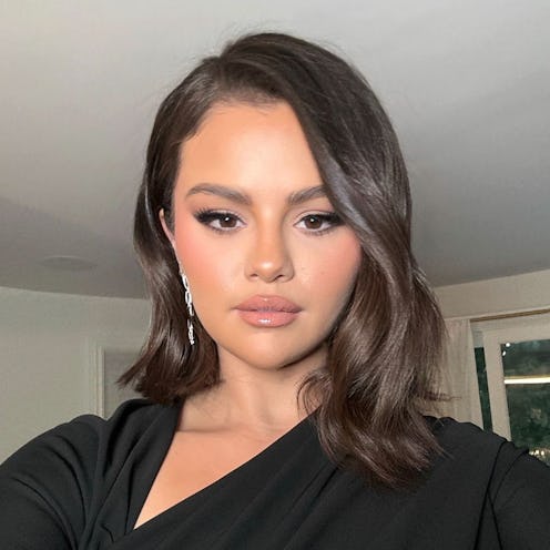 Selena Gomez old hollywood waves hair