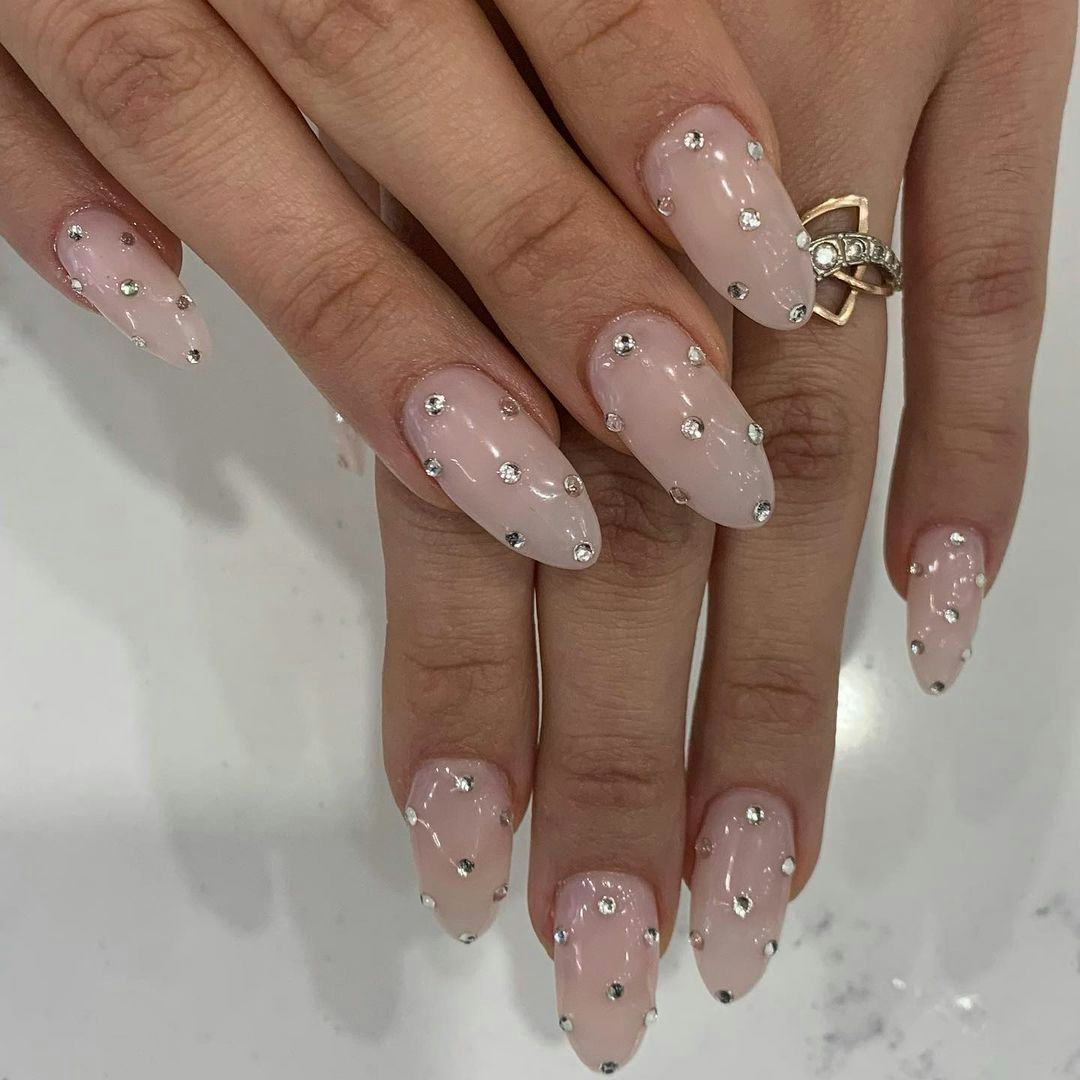 Diamond manicure for Taurus
