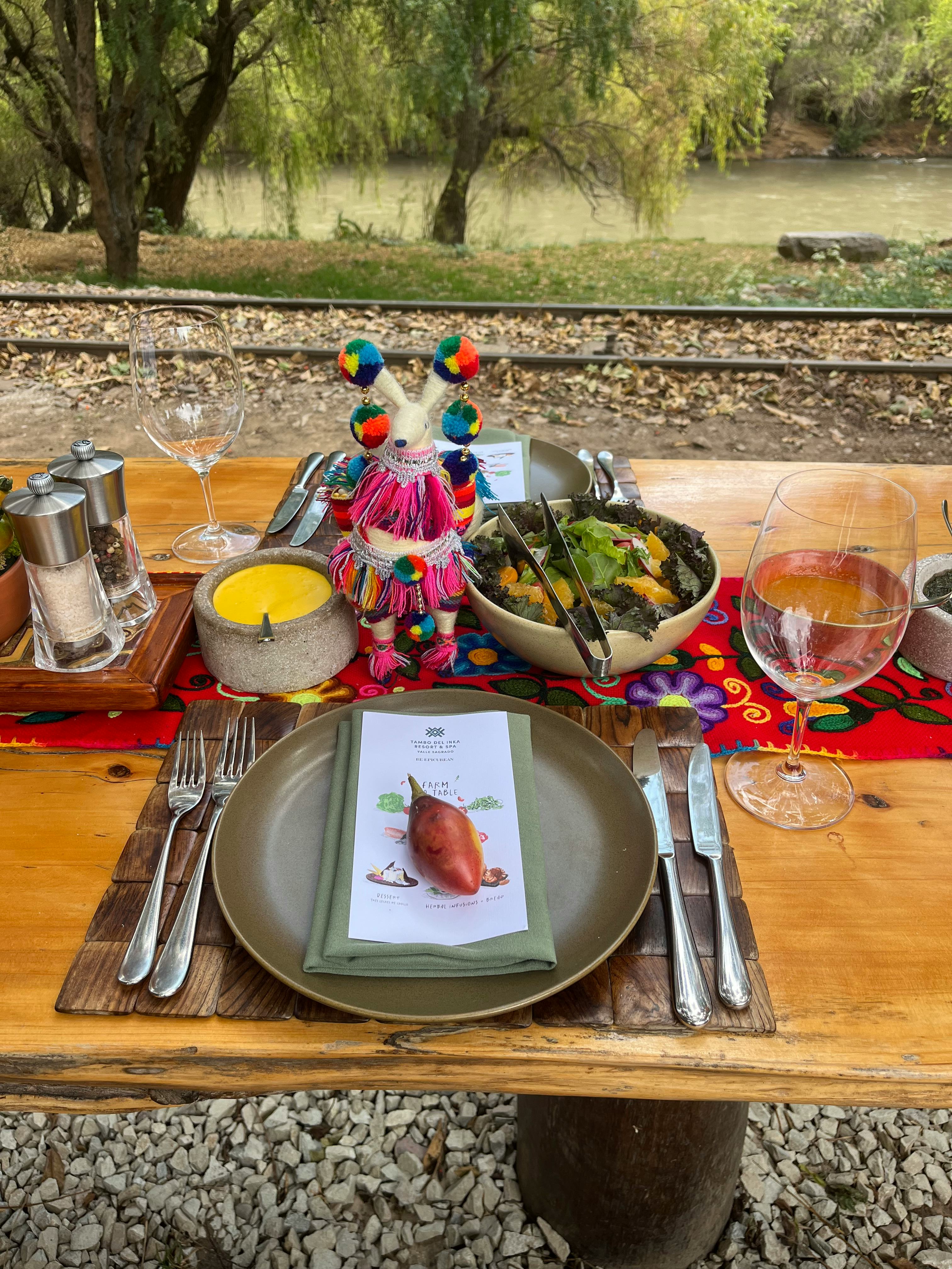 The tablescape at the garden-to-table lunch at Tambo del Inka.