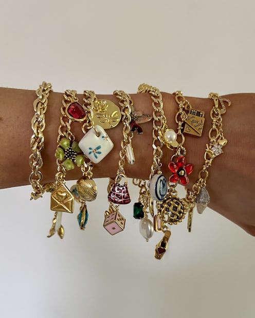 Charm bracelet trend