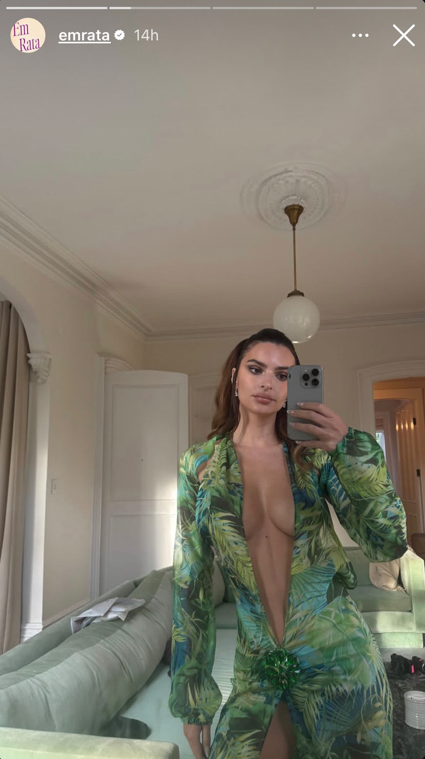 Emily Ratajkowski dressed as Jennifer Lopez for Halloween 2024.