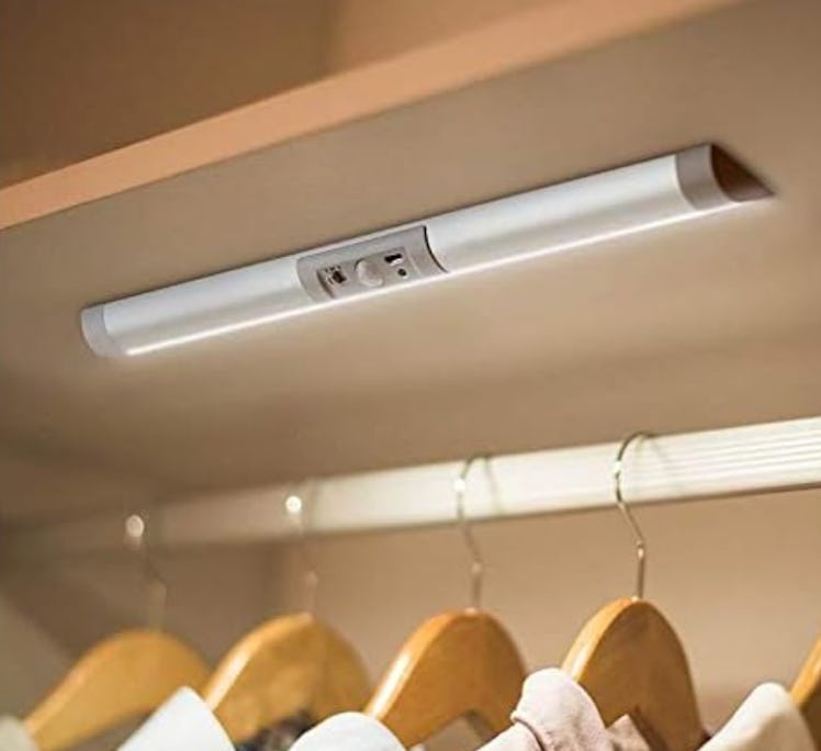 Joyzy Automatic Closet Light 