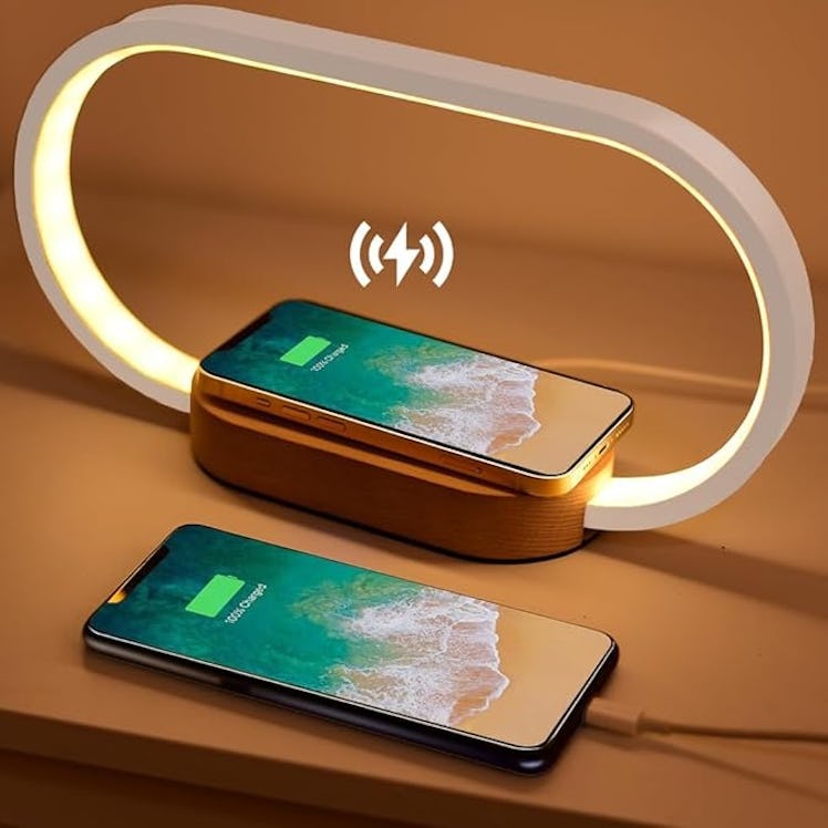 Donewin Wireless Charging Bedside Lamp