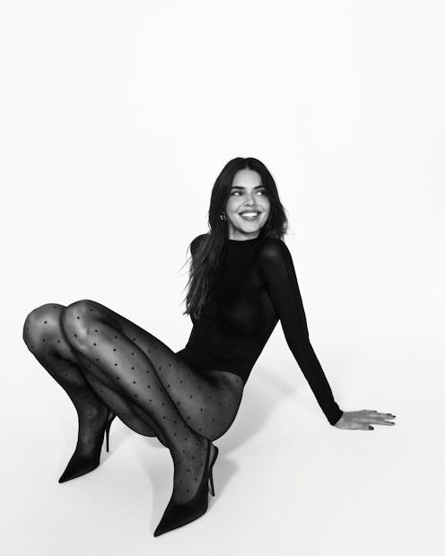 celebrity statement tights trend