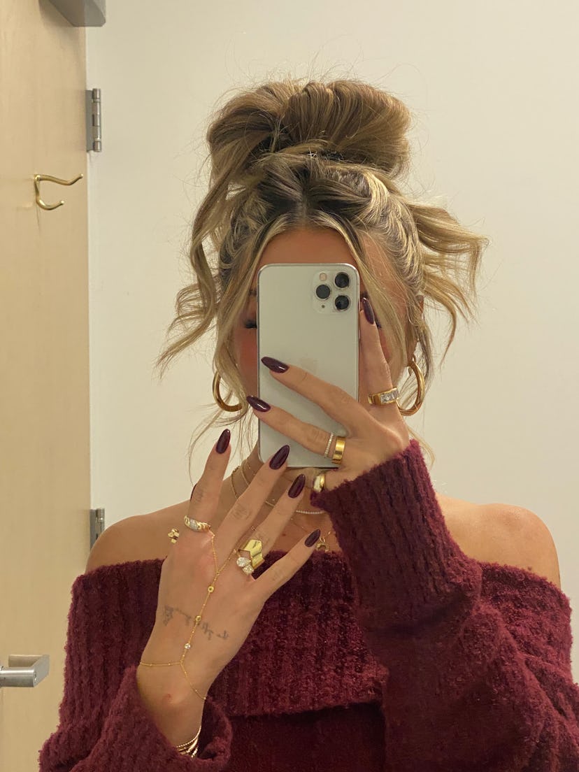 Burgundy nails are trending for fall 2024.