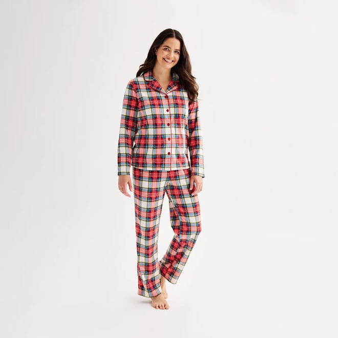 Jammies For Your Families® Jingle Bell Rock Fleece Notch Pajama Top & Pajama Bottoms Set