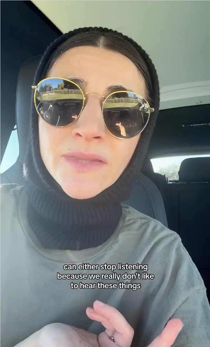 This Mom Has A Great Approach To Listening To Songs With Swears In Them