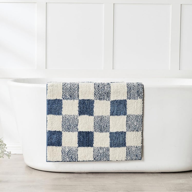 CozeCube Checkered Bath Mat