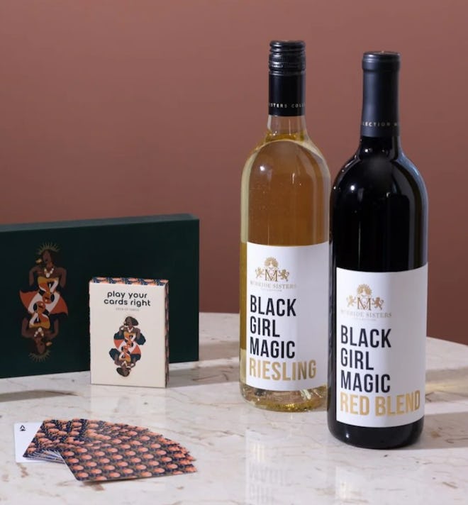 Sip ‘N Play Gift Set