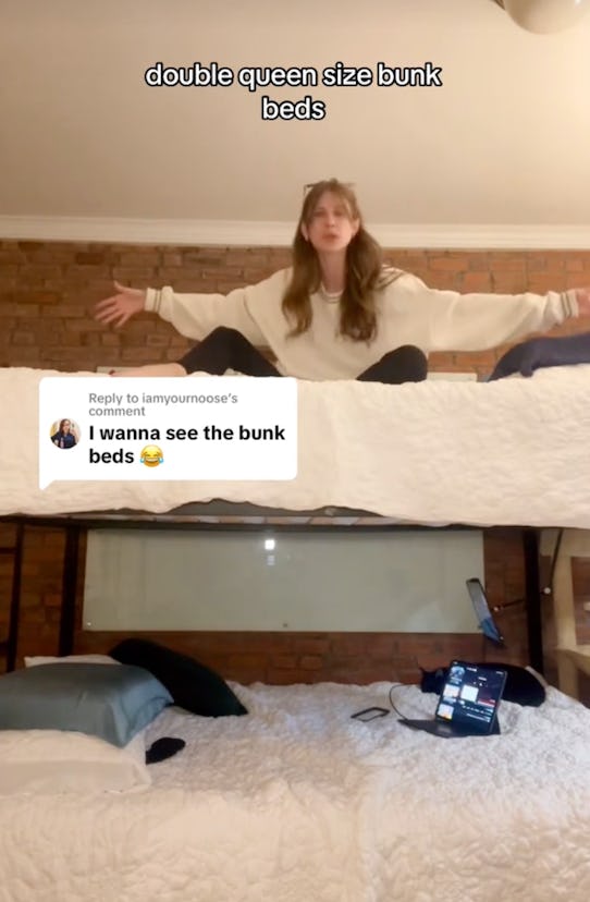 There are potential downsides to sleeping in a bunkbed.