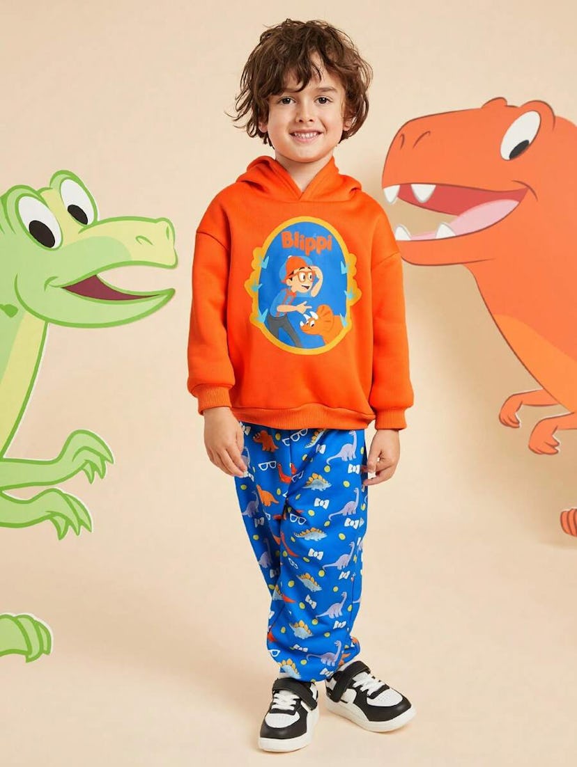 Young Boy Cartoon Dinosaur Print Contrast Color Hoodie & Sweatpants 2pcs Set