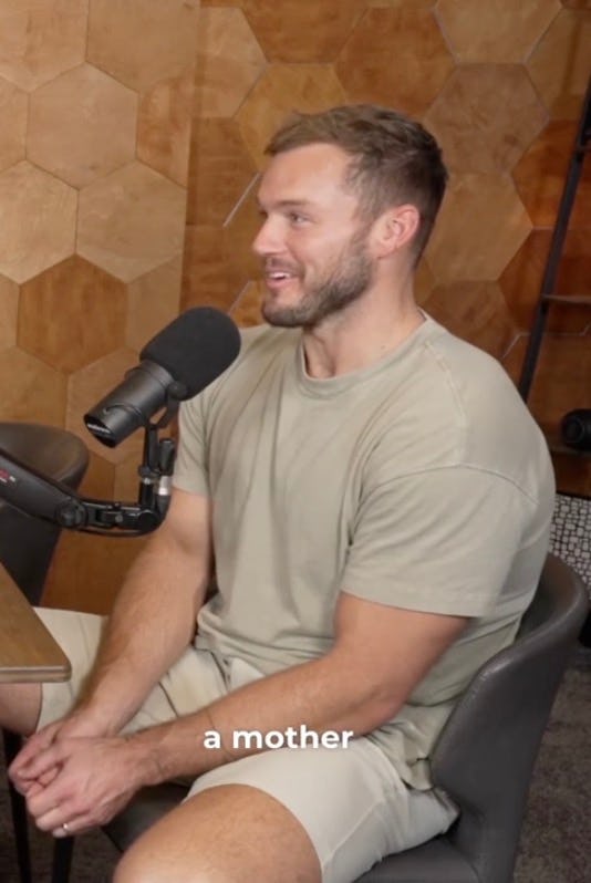 'The Bachelor' Star Colton Underwood Wants Everyone To Know That His Son Does *Not* Have A Mother