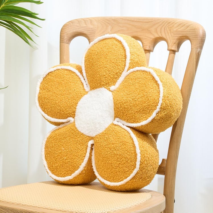 Sioloc Flower Pillow