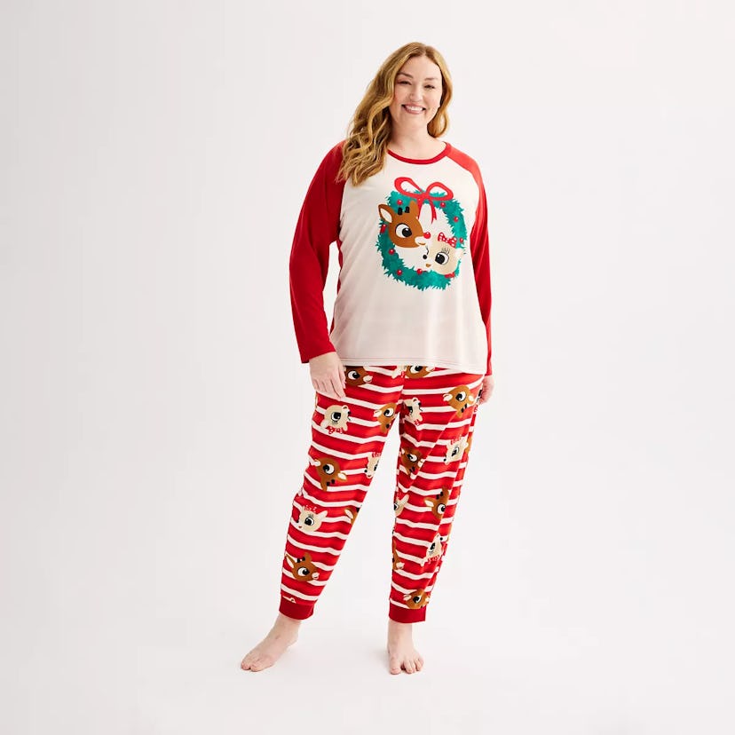 Women's Plus Size Rudolph The Red-Nosed Reindeer Pajama Top & Pajama Bottoms Set, super cute family ...